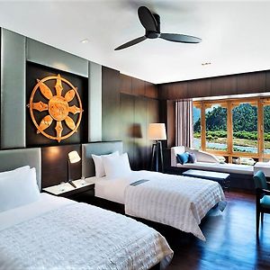 Classic Twin Room
